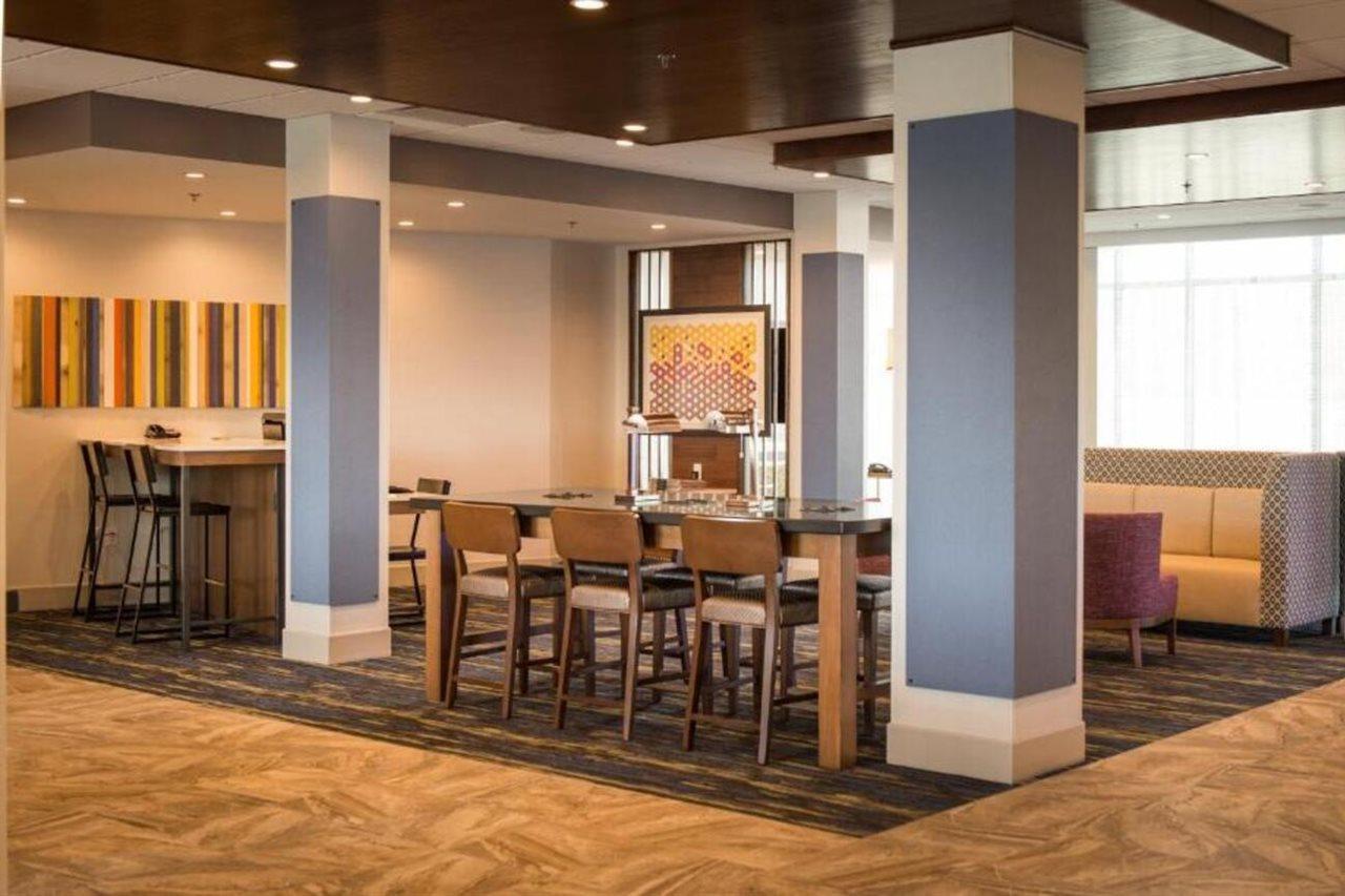 Holiday Inn Express & Suites Rock Falls By Ihg Exterior foto