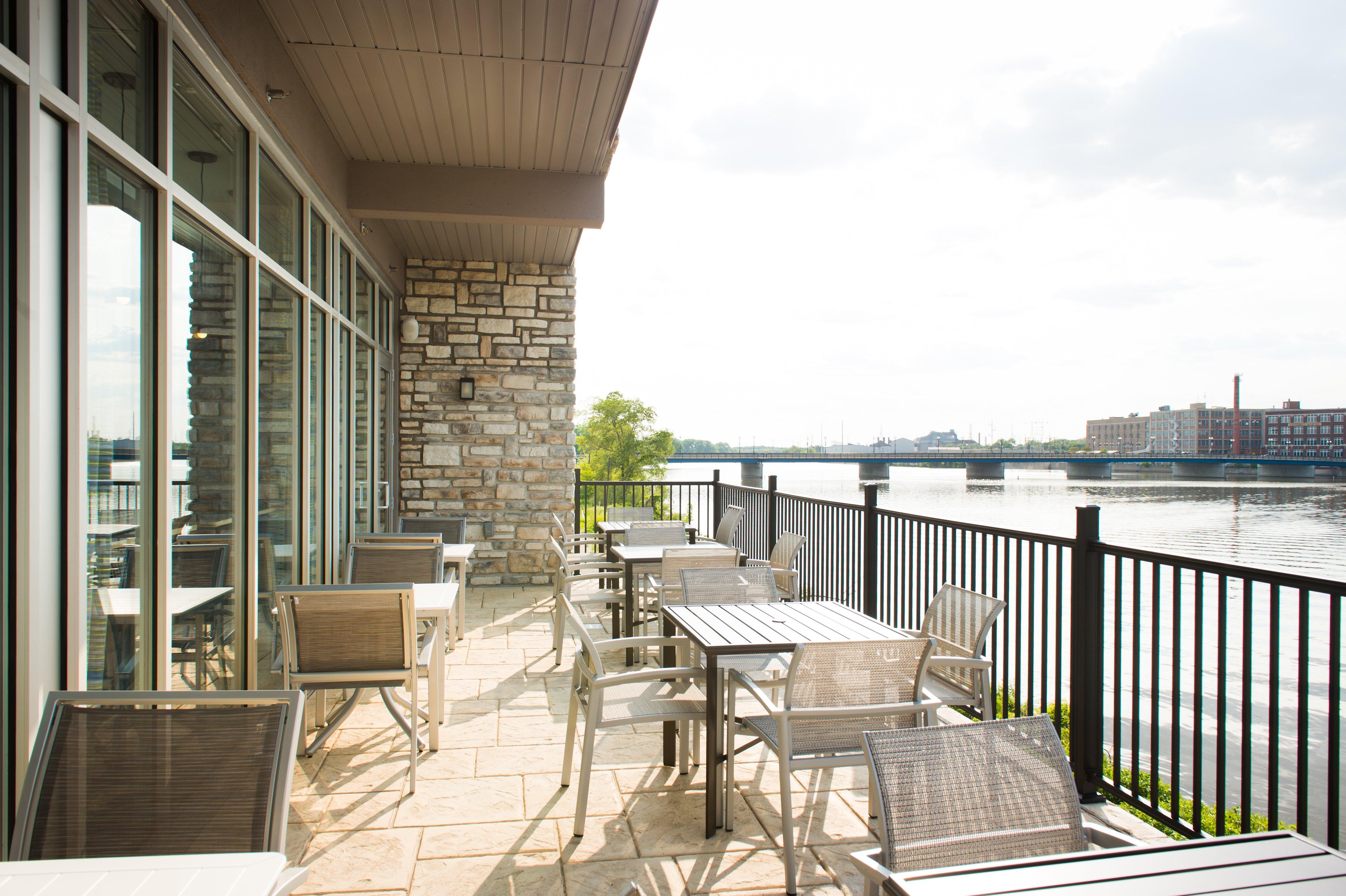 Holiday Inn Express & Suites Rock Falls By Ihg Exterior foto